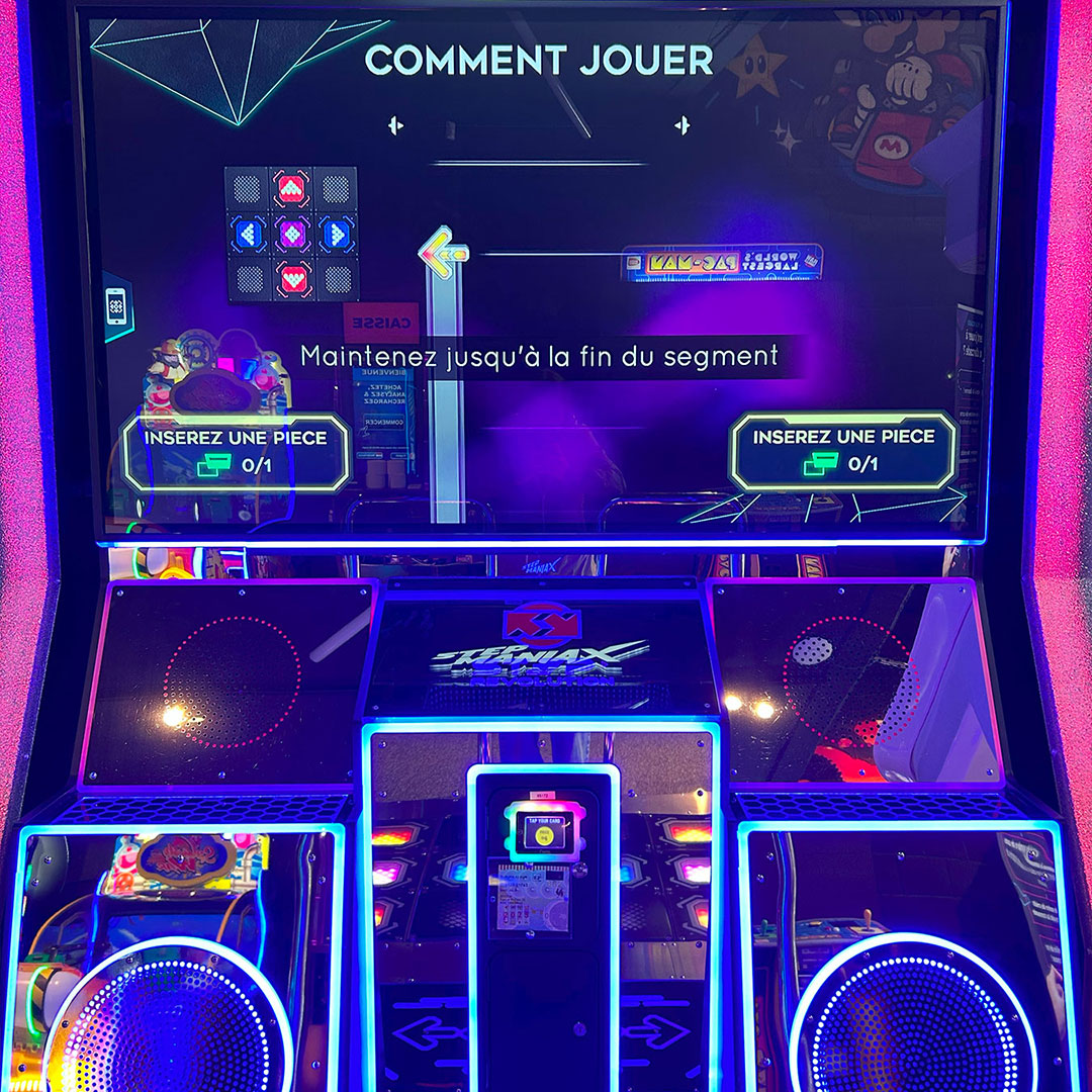 StepMania DX d’occasion – Borne d’arcade de danse professionnelle